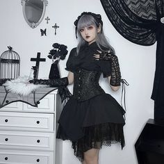 Material: Polyester; Spandex 
Weight: 0.3KG 
Size: S-L 
SKU:?SK28367 2000 Skirt, Ball Gown Aesthetic, Box Skirt, Gown Aesthetic, Wind Skirt, Evening Skirts, Goth Girl, Gothic Rock, Year 2000