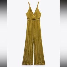 Brand New. Never Used. Chic Gold Jumpsuits And Rompers For Night Out, Gold Jumpsuits And Rompers For Summer Night Out, Gold Chic Jumpsuit For Night Out, Chic Gold Jumpsuit For Night Out, Chic Zara Jumpsuits And Rompers, Elegant Overall Jumpsuits And Rompers For Day Out, Elegant Overall Style Jumpsuits For Day Out, Elegant Jumpsuits And Rompers For Day Out, Chic Gold Jumpsuits And Rompers For Date Night