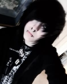 Short Emo Hair, Alternative Subcultures, Scene Outfits, Emo Hair, Cute Emo