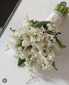 Elegant Bridal Bouquets, Brides Flowers Bouquet, Elegant Wedding Bouquets, Simple Wedding Bouquets, Bridesmaids Bouquet, Bridal Bouquet Flowers, White Bridal Bouquet, White Wedding Bouquets, Bride Flowers