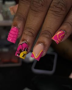 Pink Nails With Designs, Acrylic Toe Nails, Hard Nails, Work Nails, Short Square Acrylic Nails, Acrylic Nails Coffin Pink, Unique Acrylic Nails