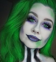 Beetlejuice @zoegroffmua Beetlejuice Fancy Dress, Female Beetlejuice Makeup, Beetlejuice Makeup Female, Beetlejuice Halloween Costume, Beetlejuice Makeup, Shoot Makeup, Beetlejuice Costume, Beetlejuice Halloween