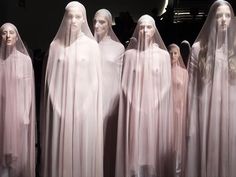 Vanessa Beecroft, Le Cri, The Exorcist, Futuristic Art, Scenic Design, Pose Reference Photo, Portrait Poses, Stage Design, Art Reference Poses