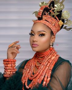 Beaded Hairstyles, Black Brides Hairstyles, African Couture, Bridal Hair Decorations, African Elegance, Nigerian Women, Nigeria Wedding