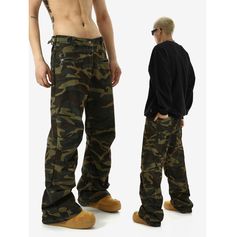 Model is 5ft 9''(176cm) tall, 145 lbs(66kg) weight and wearing a size L168cm 59kg wearing a size M - CAMOUFLAGE - Army green- Straight fit- Cargo style- Adjustable waist Green Baggy Full-length Cargo Jeans, Combat Style Straight Leg Pants For Streetwear, Straight Leg Combat Pants For Streetwear, Streetwear Combat Bottoms With Straight Leg, Combat Straight Leg Bottoms For Streetwear, Combat Style Straight Leg Bottoms For Streetwear, Combat Style Straight Leg Streetwear Bottoms, Military Style Cargo Bottoms, Combat Style Streetwear Full-length Pants