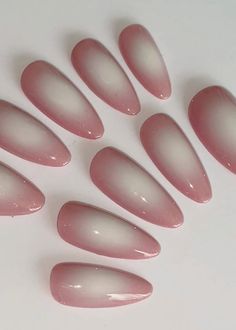 Nails Ideas Oval, Pink Nail Inspiration, Acrylic Press On Nails, Pretty Gel Nails, Soft Nails, Kawaii Nails, Dream Nails, Fire Nails, Funky Nails