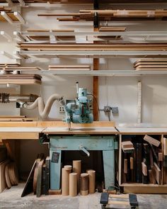 a workbench with many different types of woodworking tools and equipment on it