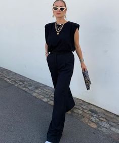 Elegantes Outfit Damen, Chique Outfit, Woman In Black, Looks Black, Business Outfit, All Black Outfit, Business Casual Outfits