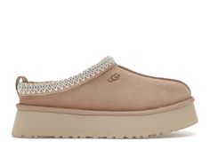 UGG Tazz Slipper Sand (Women's) - 1122553-SAN - US Ugg Slipper Shoe, Uggs Slippers Platform, Ugg Slippers 2022, Ugg Slippers Sand, Tan Ugg Slippers, Ugg Sneakers, Mid Jordan 1, Ugg Tasman Slippers, All Jordans