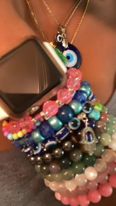 Diy Beaded Jewelry, Indie Jewelry, Wrist Jewelry, Jewelry Accessories Ideas, Dope Jewelry, Girly Accessories