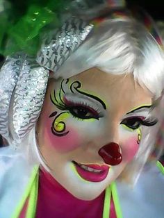 Halloween Makeup For Kids, Performance Makeup, Halloween Crafts For Toddlers, Send In The Clowns, Clown Faces, Face Painting Designs