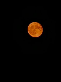 strawberry moon stars moonlight black night sky red moon full moon redmoon strawberrymoon fullmoon white moonlover celenophile late nights aesthetic dark midnight tide twilight celestial glistening moon dream dreamy luna mond sterne himmel dunkel nacht луна небе звезди нощ полунощ тъмнина тъмно червена ягодова небо ночи Late Nights Aesthetic, Sky Midnight, Nights Aesthetic, Strawberry Moon, Moon Full, Blue Moon Photography, Strawberry Moons, Black Night