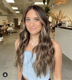 Brunette W Blonde Money Piece, Brown Hair With Streaks Of Blond, Red Toned Highlights Dark Brown, Brown Hair On Blue Eyes, Blue Eyes Brown Hair Highlights, What Color Hair For Blue Eyes, Cute Brown Hair With Blonde Highlights, Brunette With Blonde Curtain Bangs, Brunette Dimensional Highlights