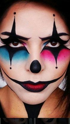 a woman with clown makeup on her face and the words'halloween schnecken,