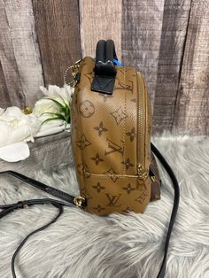 Brand: LOUIS VUITTON Style: BACKPACK LUXURY DESIGNER Color: BROWN Size: SMALL Other Info: MINI PALM SPRINGS SKU: 242-24212-271336” x 8” Some minor condition on front little flaps. Little discoloring inside and some of the leather trim Designer Brown Backpack With Zipper Closure, Backpack Luxury, Louis Vuitton Style, Louis Vuitton Backpack, Chanel 2, Small Backpack, Hermes Bags, Fendi Bags, Kids Bags