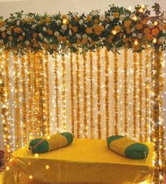 Mehndi Decoration Ideas, Haldi Decoration Ideas, Indian Wedding Stage, Small Wedding Decor, Nikah Decor, Wedding Decor Photos, Wedding Background Decoration