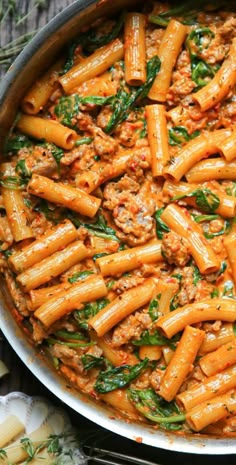 Creamy Sausage Rigatoni with Spinach, Garlic, and Tomato Cream Sauce. Tuscan Rigatoni, Creamy Sausage Rigatoni, Rigatoni Recipe, Sausage Rigatoni, Rigatoni Recipes, Oven Meals, Tomato Cream Sauce, Resep Pasta, Italian Sausage Recipes