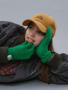 Composition : Shell: 100% cotton. Coloring: 100% cotton. Lining: 87% polyester, 13% cotton.Color : CamelCountry of Origin : KOREA Adjustable Cotton Hats For Winter, Adjustable Cotton Winter Hat, Trendy Winter Outdoor Baseball Cap, Trendy Curved Brim Dad Hat For Winter, Trendy Winter Dad Hat, Green Winter Hat For Everyday Use, Everyday Cotton Winter Hat, Fall Green Cotton Hat, Everyday Green Winter Hat