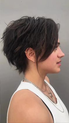 Asian Female Short Hair, Sasha Calle Short Hair, Female Short Haircut, Lesbian Haircut, Hairstyle Examples, Inspo Makeup, Bella Hair, Really Short Hair, Hair Inspiration Short