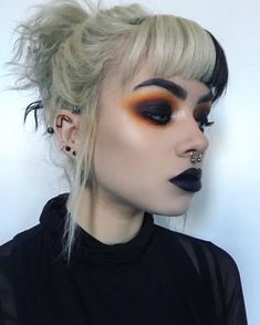 Gothic Make Up, Black Makeup Looks, 22 Nails, Fete Emo, Punk Makeup, Septum Piercings, Alt Makeup, Alternative Makeup