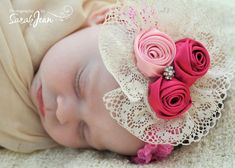 Pink and Red Satin rosettes with lace attached. Those flowers make a timeless, elegant and rich baby accessories to wear for your christening or wedding. Wear separate or together, at the waist, on a hat, on a bag, as a brooch or in the hair. These flowers are rich yet subtle. When checking out, be sure to list the size headband needed. Sizing Newborn: 13" 3-6 months: 15" 6 months- 2 years: 16" 2 years- teen: 17" Adult: 18" Do you want different color of flower? Please feel free to ask me any questions or special requests! I have many other headbands and clips available. Wedding Hair Flower Accessories, Hair Flower Accessories, Wedding Hair Flower, Bride Head, Headpiece Wedding Hair, Baby Flower Headbands, Flower Hair Accessories Wedding, Diy Flores, Wedding Hair Head Piece