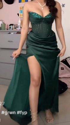 Matric Dance Dresses Emerald Green, Emeral Green Prom Dress, Dark Emerald Green Prom Dress, Prom Dresses Emerald Green, Emerald Formal Dress, Emerald Green Prom Dresses, Prom Dress Emerald Green, Emerald Prom Dress, Emerald Green Prom