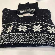 Nwot Sincerely Jules Snowflake Sweater Black And White Short/Cropped Sweater Size Xl Sincerly Jules, Snowflake Sweater, Sincerely Jules, Black And White Shorts, White Snowflake, White Short, Sweater Black, Cropped Sweater, Black Sweaters