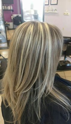 Top Head Highlights, T Zone Highlights Hair, Dramatic Blonde Highlights, Heavy Blonde Highlights On Brown Hair, Bad Highlights, Haircuts For Long Hair Straight, Dramatic Highlights, Heavy Highlights