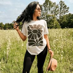 Black Retro Flower Tee | Shop Mountain Moverz T-Shirts Color Dust, Pepper Color, Retro Flowers, Tee Shop, Workout Tee, New Black, Black Tee, Shirt Shop, Flower Prints