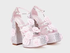 cute heels, source not found. Shoe References, Pop Shoes, Alternative Shoes, Heels Pink, Kawaii Shoes, Azalea Wang, Fresh Shoes