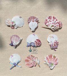 Natural seashell hairclip Shell Clips Hair, Seashell Hairclip, Seashell Hair Clips, Seashell Hair, Mermaid Core, Wedding Basket, Barrettes, Sea Shells, Hair Clips