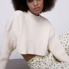 Long Sleeves Viscose Polyamide Polyester Spring Cropped Cream Sweater, Spring Cream Cropped Sweater, Spring White Sweater With Ribbed Neckline, White Ribbed Sweater For Spring, Cream Cropped Sweater For Spring, Chic Ribbed Cropped Sweater For Spring, Cropped Sweater With Ribbed Neckline For Spring, White Stretch Cropped Sweater For Spring, Spring Cropped Sweater With Ribbed Neckline