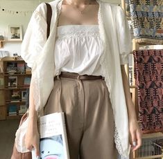 Academia Fashion, Mode Inspo, About Fashion, Fashion Vintage, Looks Style, Looks Vintage, Outfits Casuales, Look Cool, White Shirt