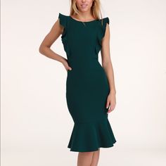 Green Nwt Size Small. Bodycon Midi, Ruffle Trim Accents, Sleeveless Bodice. Lightweight Stretch Knit. Hugs Curves Down To A Flared, Trumpet Hem. Full Description & Fit Info From Website In Pictures. Party Dress Christmas, Red Midi Dress Bodycon, Work Party Dress, Lulus White Dress, Blue Lace Midi Dress, Wine Red Dress, Blue Dress Formal, Lulus Dresses, Sequin Cocktail Dress