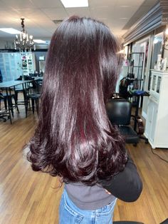 Aurben Red Hair, Marron Red Hair Color, Black Cherry Hair Balayage, Burgundy Hair On Curly Hair, Cool Toned Red Brown Hair, Level 4 Red Hair, Redish Purplish Hair, Red Undertone Hair Brown, Cherry Dark Red Hair