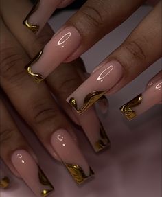 Nails With Gold, Valentine Nails, Short Square Acrylic Nails, Classy Nails