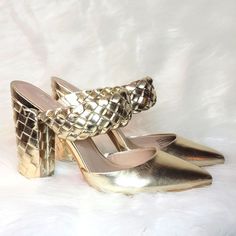 This Is A Listing Created For A Posh Show. Join A Posh Show To Learn More! Gold Mules With 4-inch Heel For Party, Spring Party Slingback Mules, Chic Gold Mules With 4-inch Heel, Gold Pointed Toe Sandals For Spring, Gold Closed Toe Heels For Spring, Gold Trendy Mules For Spring, Trendy Gold Mules For Spring, Spring Gold Trendy Mules, Gold Round Toe Mules For Spring