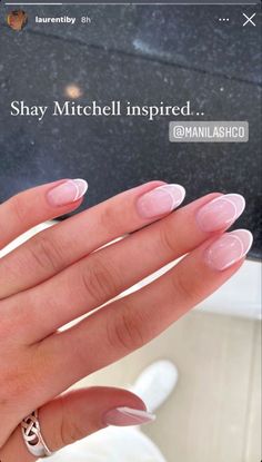 lauren tiby 👼🏻👼🏻 Oval Shape Nail Ideas, Nail Inspo Bachelorette, Nails For Recruitment, Nail Designs For Senior Pictures, Classy Bridal Nails Simple, Wedding Nails For Bride Acrylic Oval, Shorter Summer Nails, Short Simple Oval Nails