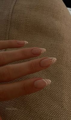 #aesthetic #black #white #tan #fashion #inspo #fashion #nyc #beige #outfit #model #light #academia Trendy Minimalist Nails Almond, Military Nails, Nail Therapy, Toes Nails, London Nails, Edgy Nails, Minimal Nails, Casual Nails, Minimalist Nails