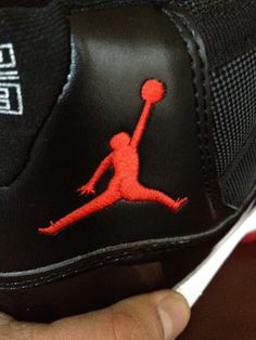 19 Clothing Brands That Are Absolutely 100% Legit Jordan Meme, Online Shopping Fails, Fake Shoes, Jordan Logo, Wings Logo, North Face Backpack, Edgy Memes, Michael Jordan