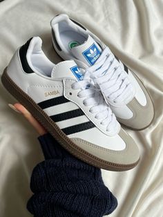 Adidas Samba Women, Samba Outfit Ideas, Adidas Samba Outfits, Samba White, Adidas Samba White, Samba Outfits, Samba Adidas, Platform Tennis Shoes