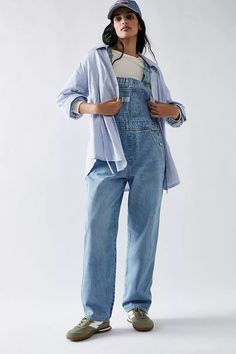 Levi's Vintage Overalls | Free People 90s Overalls Outfit, Overalls Outfit Winter, Denim Overalls Outfit, Overalls Outfits, Overalls Blue, White Overalls, Overalls Fashion, Vintage Overalls, Overall Outfit