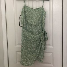 All Offers Are Encouraged! Add To A Bundle Of 3+ Items For A 20% Discount Items Shipped Out 1-2 Days After Purchased Never Worn! Tags On Forever 21 Floral Print Beach Mini Dress, Forever 21 Green Spring Dress, Fitted Sundress With Tie Waist For Spring, Forever 21 Spaghetti Straps Mini Dress For Spring, Forever 21 Mini Dress For Spring Brunch, Green Sundress For Spring Date Night, Green Sundress For Date Night In Spring, Forever 21 Green Mini Dresses, Forever 21 Green Sleeveless Dress