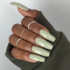 Nails On Dark Skin, Nam Taehyun, Fall Acrylic, Salon Nails, Solid Color Nails, Make Up Inspiration, Fall Acrylic Nails, Girls Nails, Yellow Nails