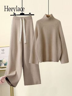 Sweater And Wide Leg Pants, Knitting Sweater, Outer Wear, Suit Women, Golf Outfit, Womens Scarves, Sport Outfits, Suits For Women