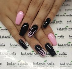 Blackpink Nails, Sports Nails, Flame Nail Art, Pink Nail Art Designs, Cute Nail Colors, Tree Nails, Winter Nails Acrylic, Glamour Nails, Pink Nail Art