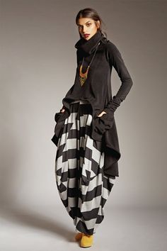 Alembika Advanced Style, Mode Casual, Fashion Mode, Looks Style, Mode Inspiration, Look Fashion, A Black, Style Me, Boho Fashion