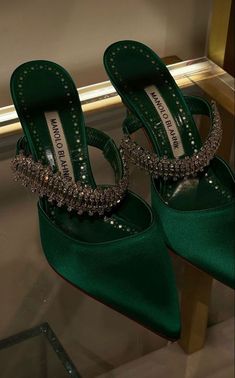 Elegant Shoes Heels, Heels Aesthetic, Classy Shoes, Green Heels