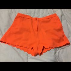 Women’s Ark & Co Bright Orange Scalloped Hem Shorts. Size Small 2” Inseam Length From Waist To Bottom Of The Short 11”. 100% Polyester New With Tags Never Worn. Make Offer. Shorts Women, Scalloped Hem, Bright Orange, Color Orange, Womens Shorts, Orange, Tags, Customer Support, Fast Delivery