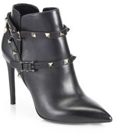 Valentino Rockstud Leather Booties Womens Leather Booties, Studded Boots, Valentino Rockstud, Fabulous Shoes, Shoe Obsession, Shoe Lover, Leather Booties, Beautiful Shoes, Leather Ankle Boots